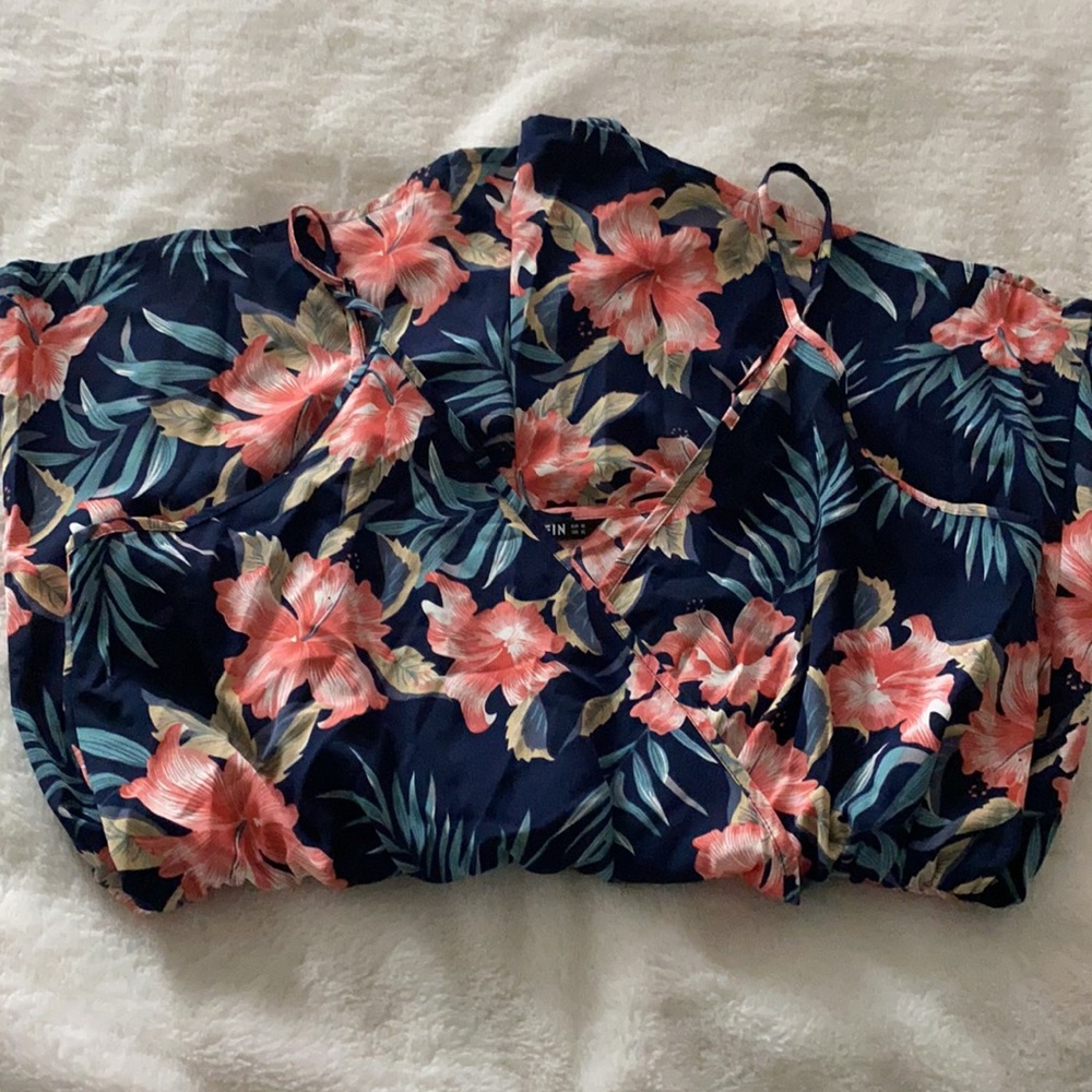 Tropical Romper - Picture 2 of 3